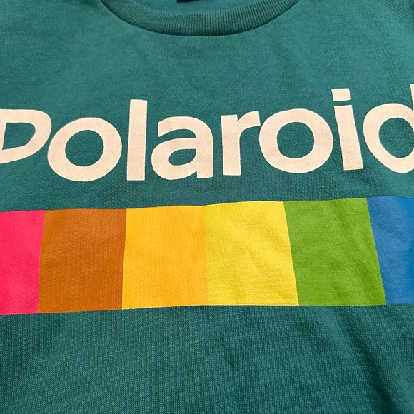 Retro oversized Polaroid sweatshirt. Blue/multi. Size M but could fit a large. - Picture 2 of 3